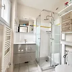 Superbe Proche Parking Prive Apartman *