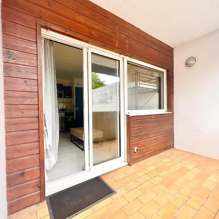 Superbe Studio Proche Mer Parking Prive